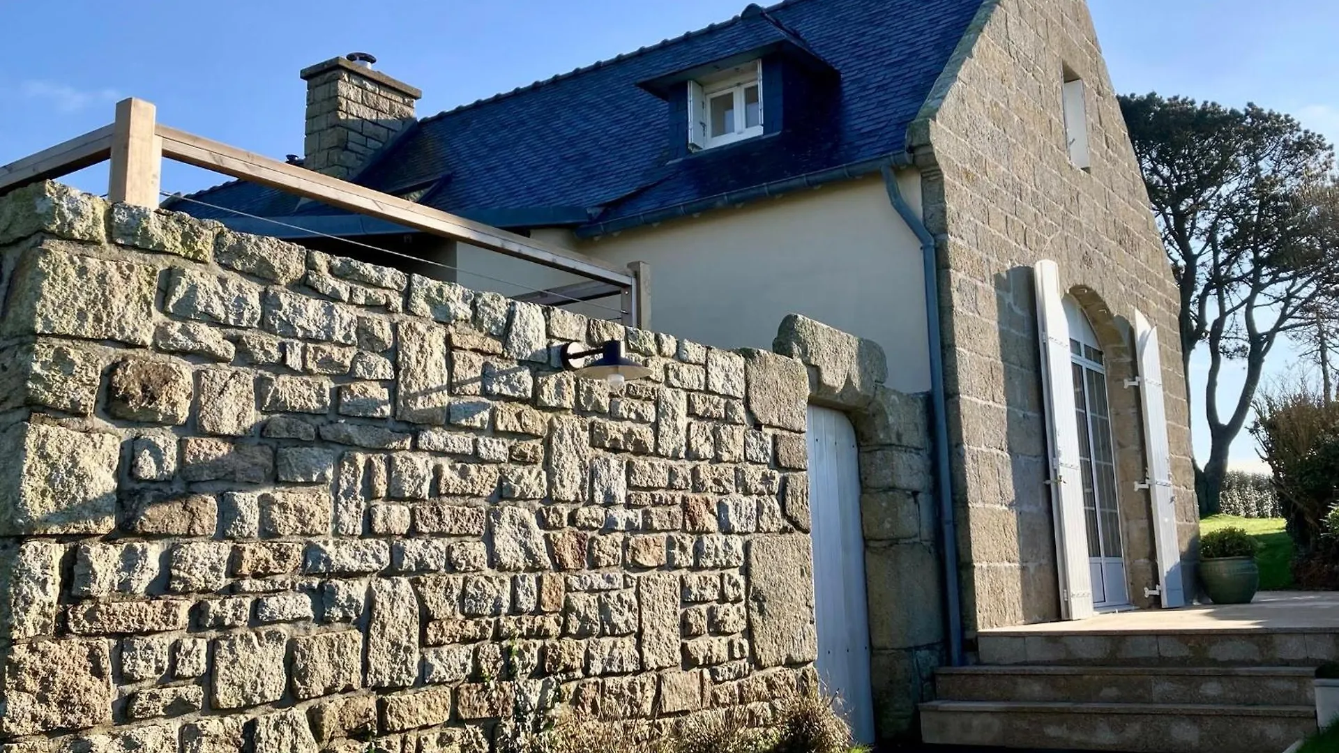 Dom wakacyjny Kerveo Vue Sur Mer - Gite, Spa Et Sauna Plonévez-Porzay